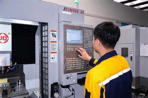 CNC Machine Operation: Common Problems and Solutions.